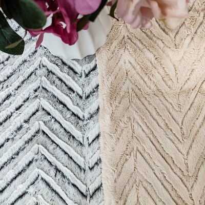Màu sắc khác nhau Polyester Faux Fur Fabric 150D / 288F 290GSM