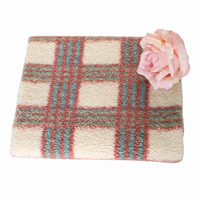 188F Một mặt màu nâu Sherpa Vải 100% Polyester cho Áo gối dệt tại nhà