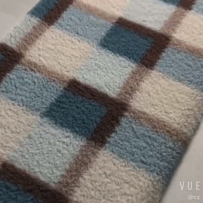 Áo khoác ấm mùa đông Bộ trải giường Vải Sherpa màu xanh lá cây 300gsm 150D